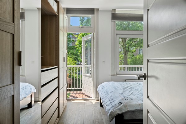 Medium property photo - Admiraal de Ruijterweg 231-1, 1055 LR Amsterdam